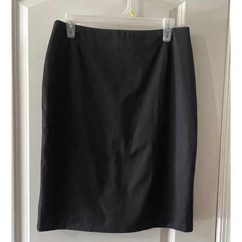 Akris Punto Women’s Size 8 Black A Line Skirt Straight Skirt With Rear Pleat